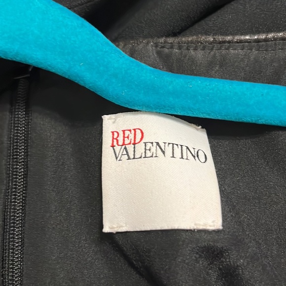 Red Valentino LBD - Picture 3 of 5